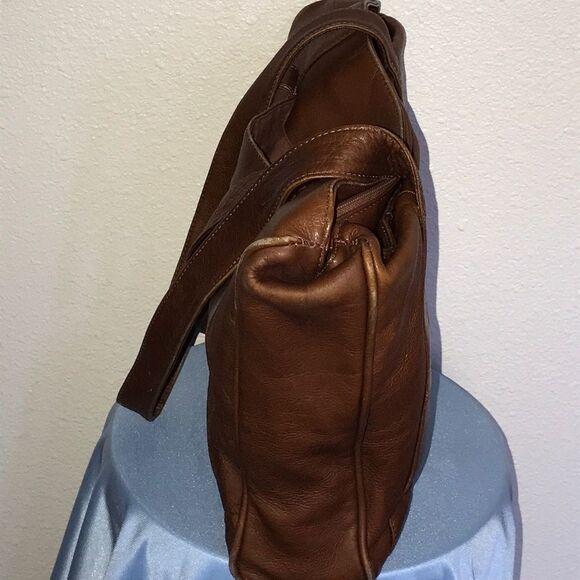 Genuine Leather Made In Colombia S.A Unisex Bag - Picture 8 of 16